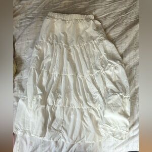 Cute white skirt
